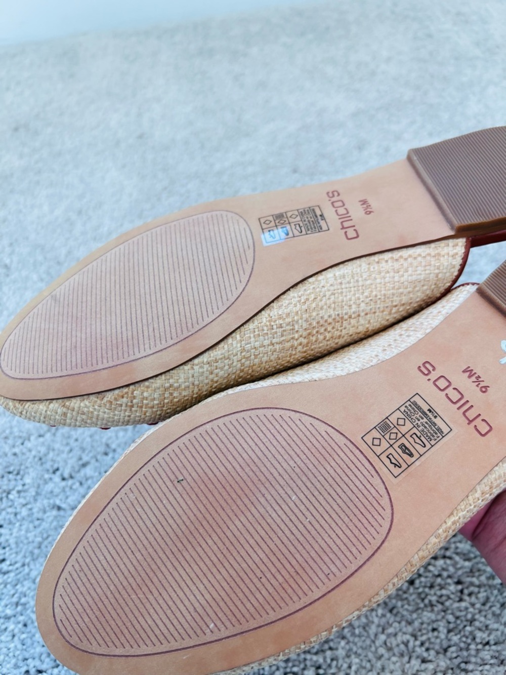 Chico’s Hazel  Raffia Slip-On Mules with Red Coral Embroidery 9.5 - Picture 3 of 4